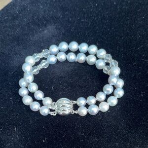 Elegant Silver Pearl Bracelet